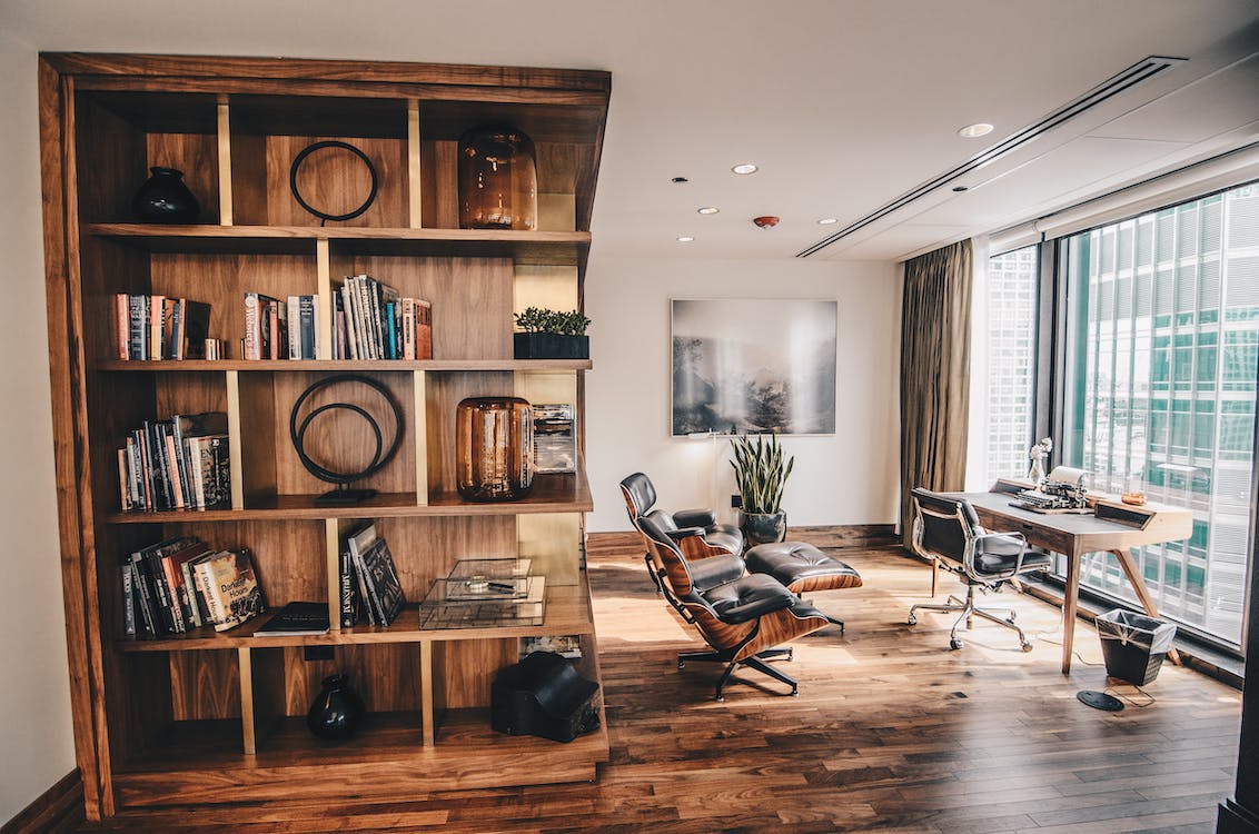 Spotless home library in Union, NJ.